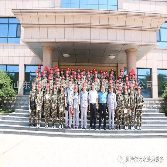 熱烈歡迎中國(guó)石油大學(xué)師生來(lái)我公司參觀交流